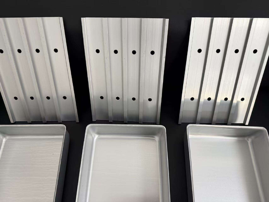Durable Freezing Aluminium Tray and Basket with Tight Seal Lid and Anti Rust High Strength Aluminum Alloy for Food Storage